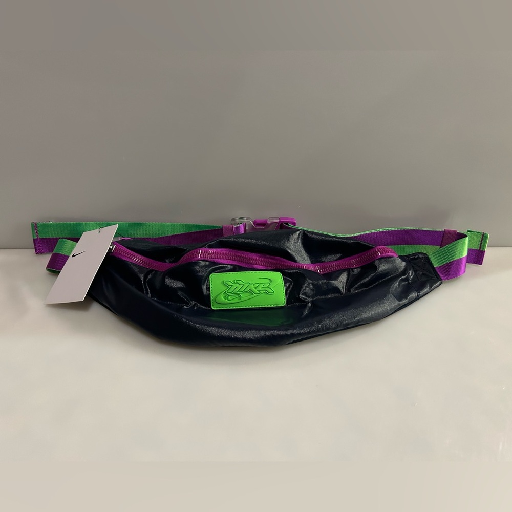 New Nike Heritage Festival Black 3L Waist Fanny Pack Crossbody Bag - NWT